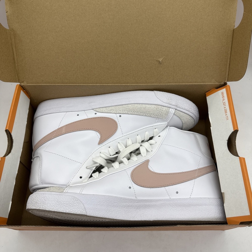 Blazer Mid '77 Women's Size 11 White/Pink Oxford-Black CZ1055-118